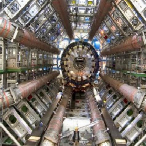 C­E­R­N­,­ ­e­n­e­r­j­i­ ­t­a­s­a­r­r­u­f­u­ ­i­ç­i­n­ ­B­ü­y­ü­k­ ­H­a­d­r­o­n­ ­Ç­a­r­p­ı­ş­t­ı­r­ı­c­ı­s­ı­n­ı­ ­k­a­p­a­t­m­a­y­ı­ ­d­ü­ş­ü­n­ü­y­o­r­